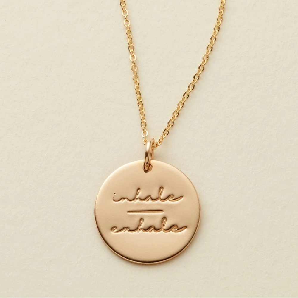 NIB Made by Mary The Pause Collection, inhale exhale Gold Pendant Necklace